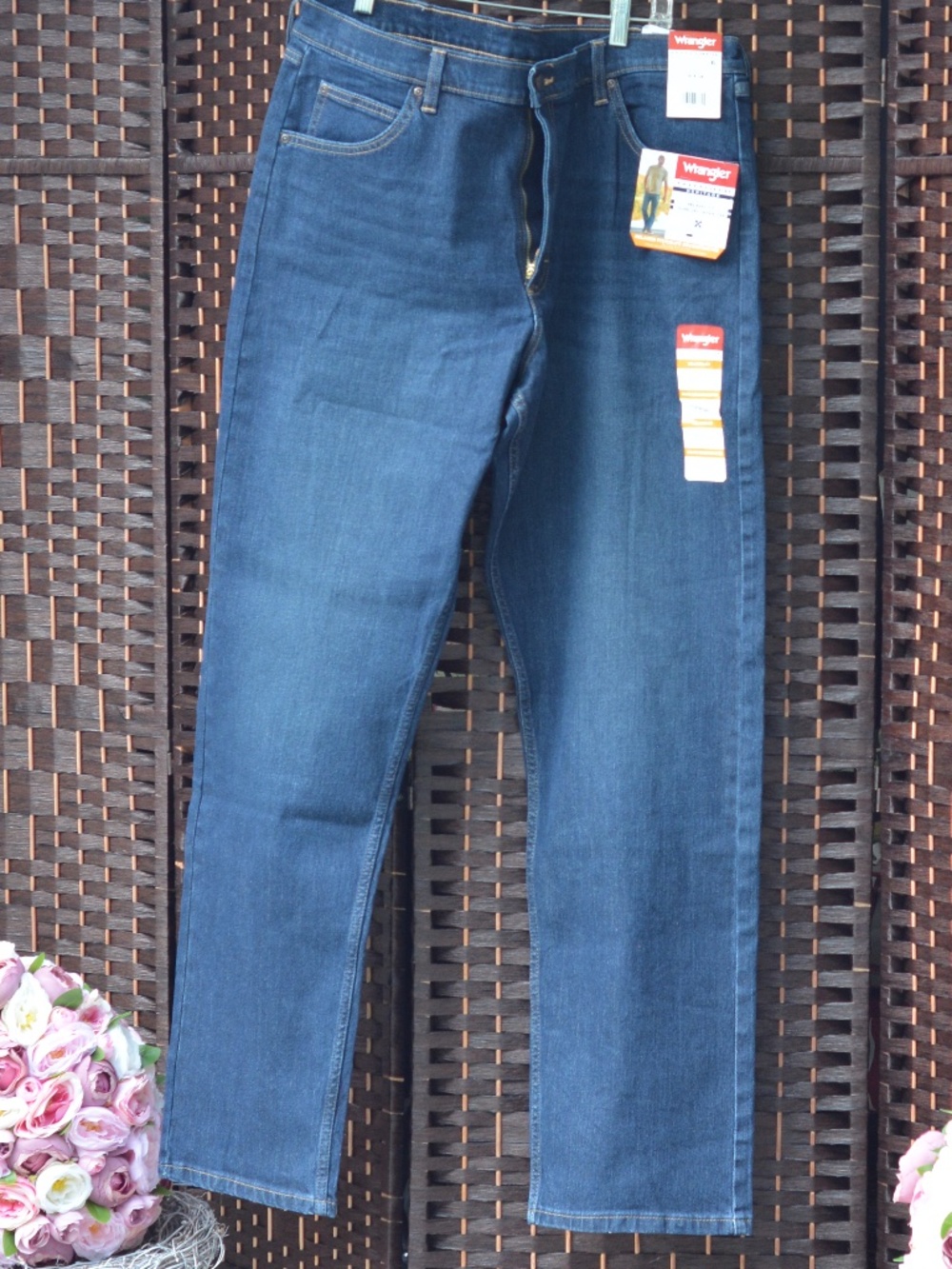 Men's Wrangler Jeans SZ 34 and 36 NWT